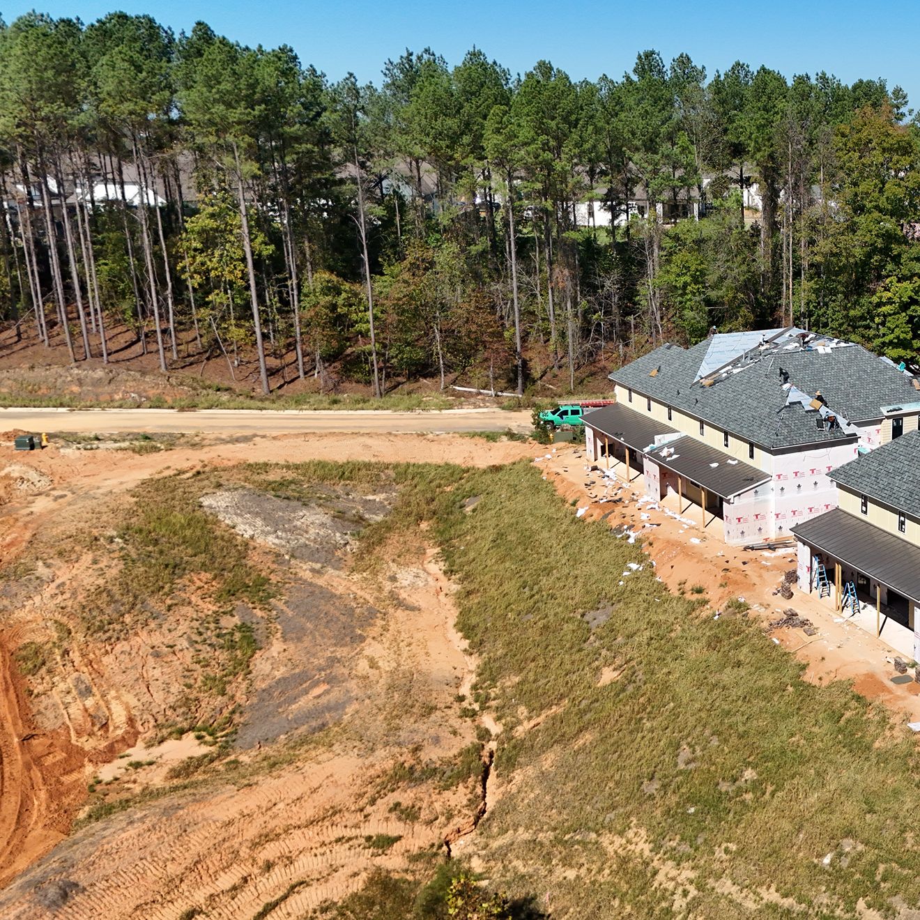 dji_fly_20251016_104132_0330_1765938554395_photo